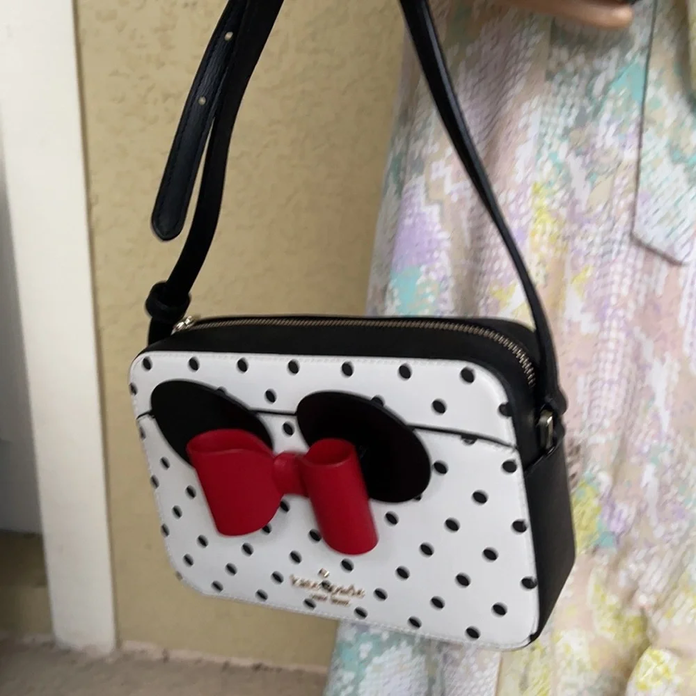 disney x kate spade new york other minnie mouse camera bag - Picture 3 of 16